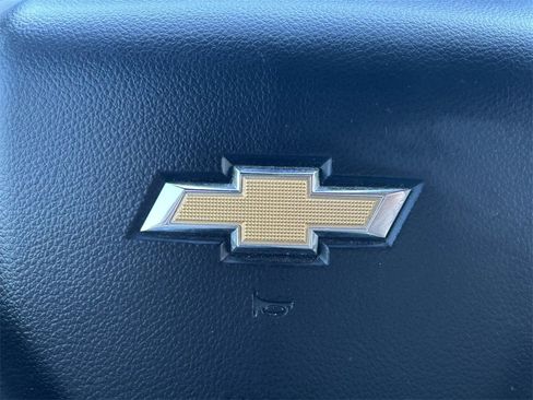 Used 2022 Chevrolet Silverado 1500 High Country w/ Technology Package image 41