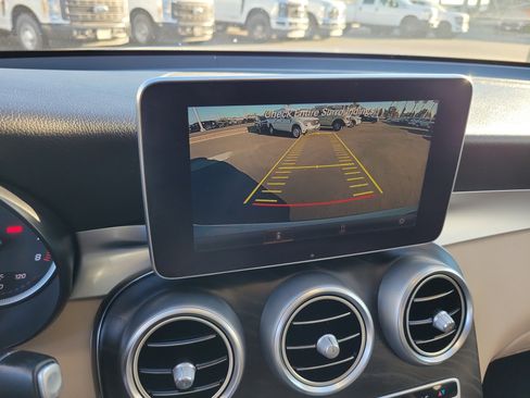 Used 2016 Mercedes-Benz GLC 300 image 10