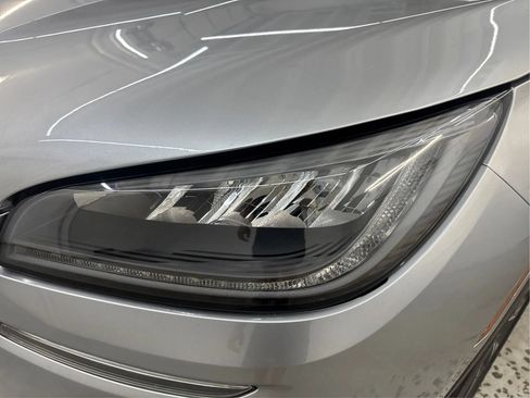 Used 2021 Lincoln Corsair Reserve w/ Equipment Group 201A AWD/4WD image 32