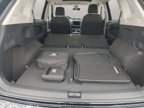 Certified 2024 Volkswagen Tiguan Wolfsburg Edition image 49