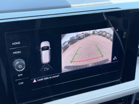 Certified 2025 Volkswagen Taos S FWD image 15