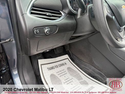 Used 2020 Chevrolet Malibu LT image 16