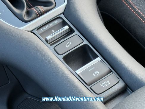Certified 2026 Honda HR-V Sport image 18