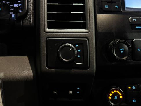 Used 2022 Ford F350 XL w/ Power Equipment Group image 27