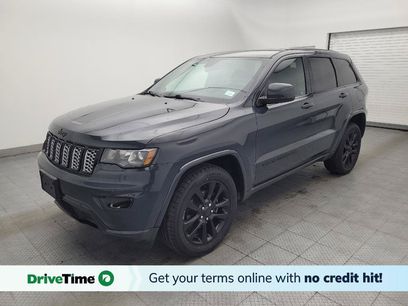 Used 2017 Jeep Grand Cherokee Altitude