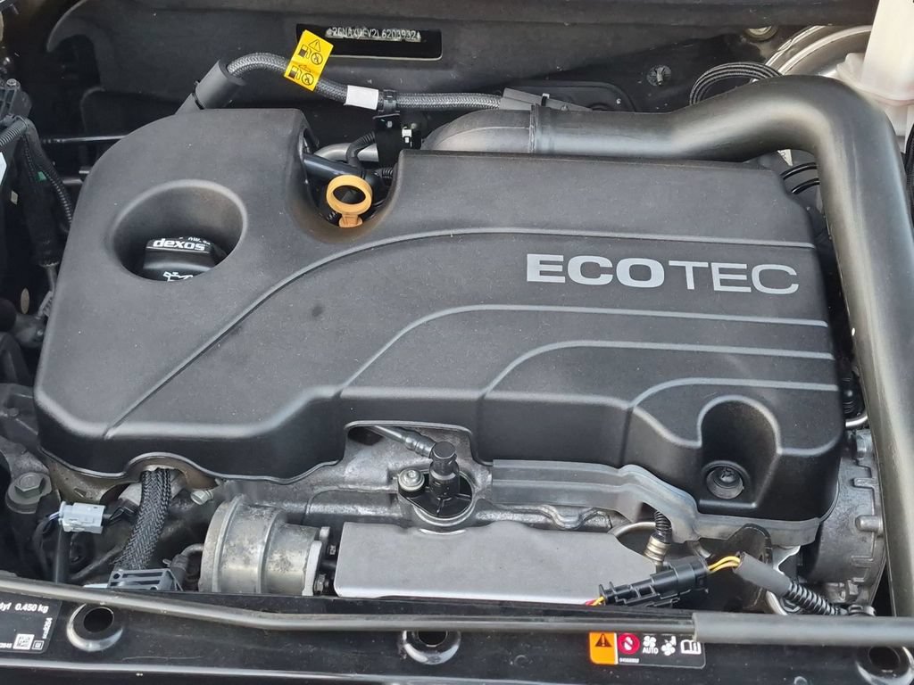 Used 2020 Chevrolet Equinox LS w/ LS Convenience Package FWD image 28