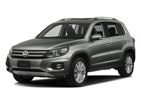 Used 2017 Volkswagen Tiguan Wolfsburg Edition image 2