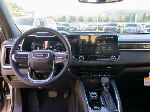 New 2026 GMC Canyon Elevation w/ Convenience Package image 14