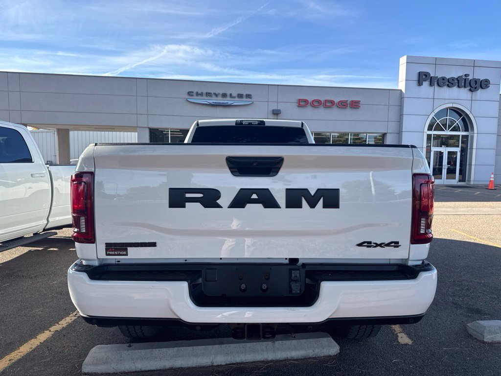 Used 2025 RAM 2500 Big Horn AWD/4WD image 4