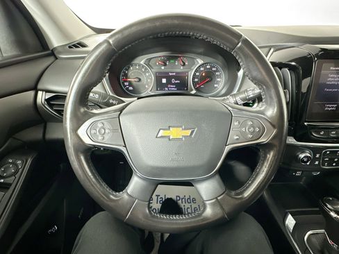 Used 2020 Chevrolet Traverse LT w/ LT Premium Package AWD/4WD image 11