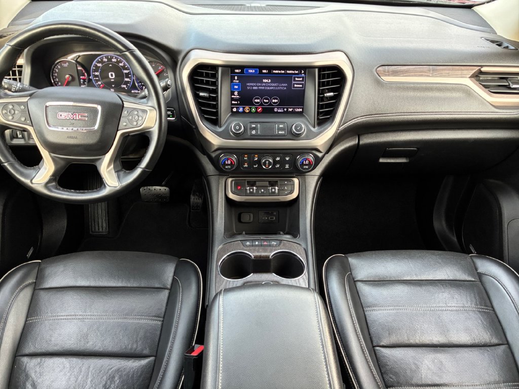 Used 2023 GMC Acadia Denali FWD image 19