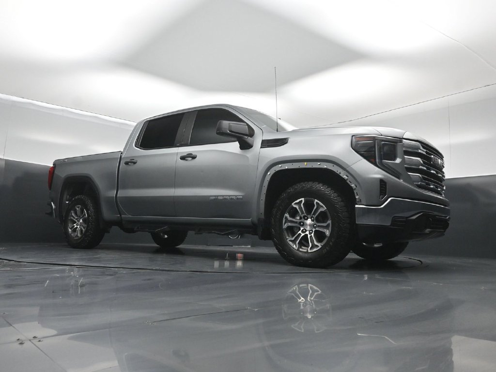 Used 2024 GMC Sierra 1500 Pro w/ Pro Value Package AWD/4WD image 3