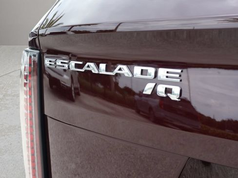 Certified 2025 Cadillac Escalade IQ Sport 1 AWD/4WD image 32