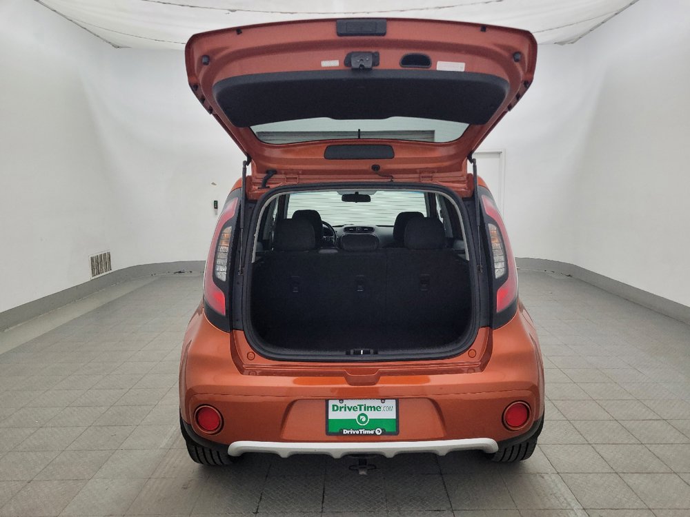 Used 2018 Kia Soul + FWD image 29