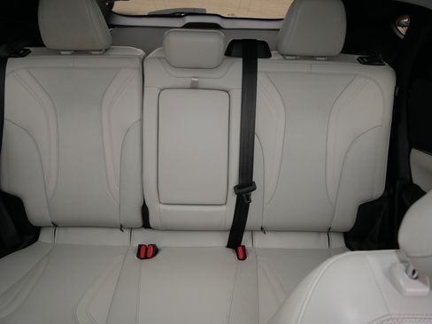 Certified 2022 Ford Mustang Mach-E Premium image 13