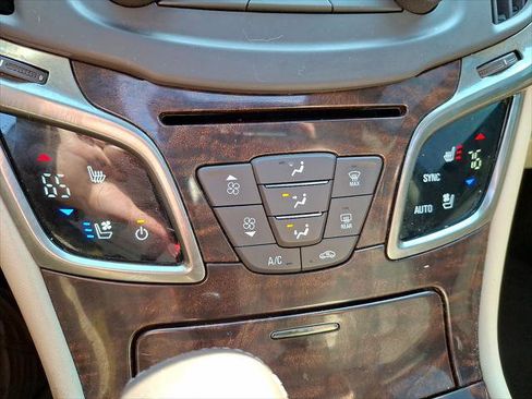 Used 2016 Buick LaCrosse Premium w/ Driver Confidence Package #1 FWD image 11