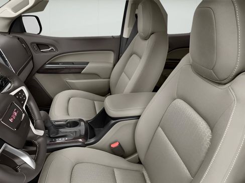 Used 2018 GMC Canyon SLE w/ SLE Convenience Package RWD image 40