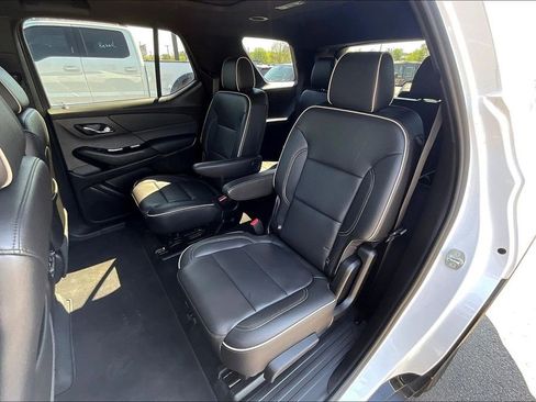Used 2023 Chevrolet Traverse Premier w/ Redline Edition AWD/4WD image 24