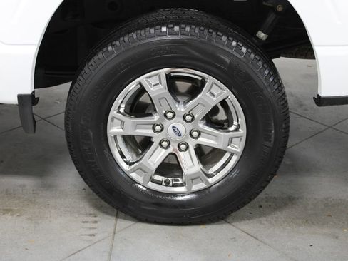 Used 2023 Ford F150 XLT w/ Equipment Group 302A High image 17