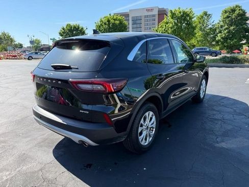 Used 2024 Ford Escape Active w/ Tech Pack #1 AWD/4WD image 8