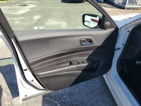 Used 2022 Acura ILX Premium and A-SPEC Packages image 10