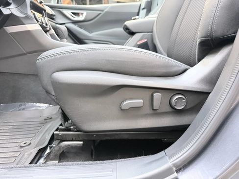 Used 2021 Subaru Forester Premium AWD/4WD image 12