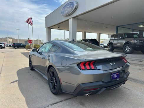 New 2026 Ford Mustang GT RWD image 6