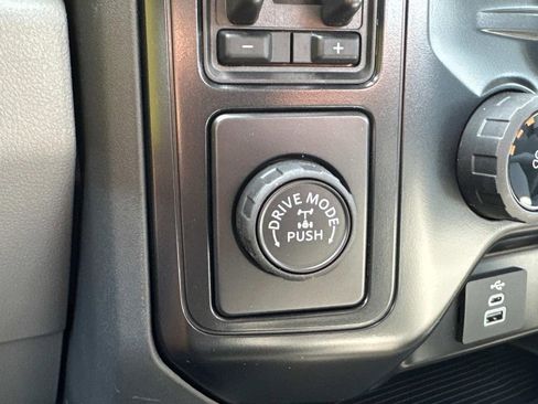 New 2025 Ford F350 XL w/ XL Chrome Package image 27