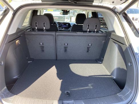 New 2026 Chevrolet TrailBlazer LT w/ Convenience Package AWD/4WD image 5