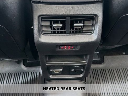 Used 2017 Ford Edge Titanium w/ Equipment Group 301A image 8