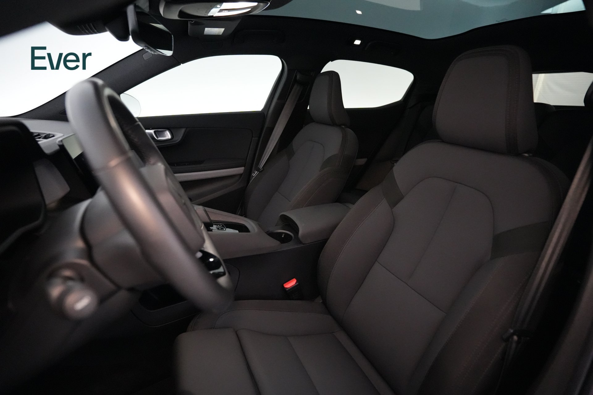 Used 2022 Polestar Polestar 2 w/ Plus Package AWD/4WD image 4