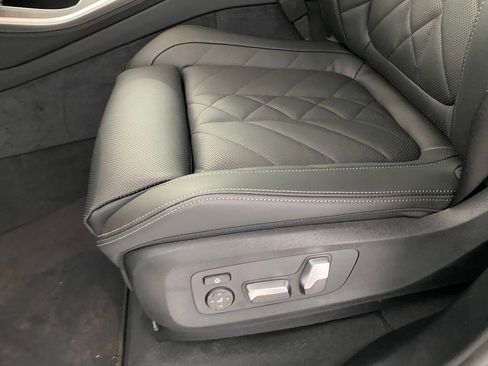 New 2026 BMW X5 xDrive40i w/ Premium Package image 12