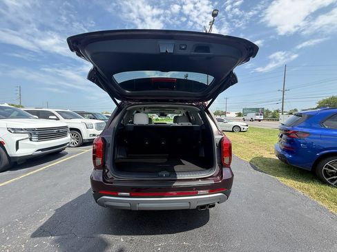 Used 2023 Hyundai Palisade Limited AWD/4WD image 5