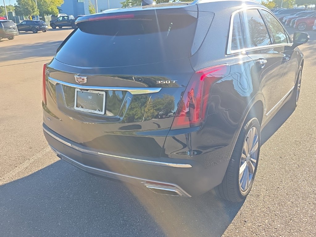 Used 2024 Cadillac XT5 Premium Luxury w/ Technology Package AWD/4WD image 8