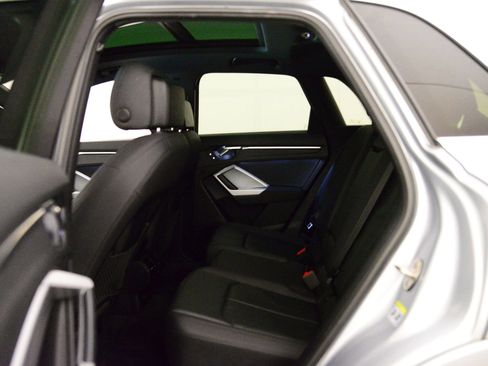 Certified 2022 Audi Q3 2.0T Premium w/ Convenience Package image 11