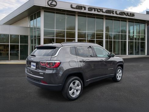 Used 2020 Jeep Compass Latitude w/ Popular Equipment Group AWD/4WD image 3