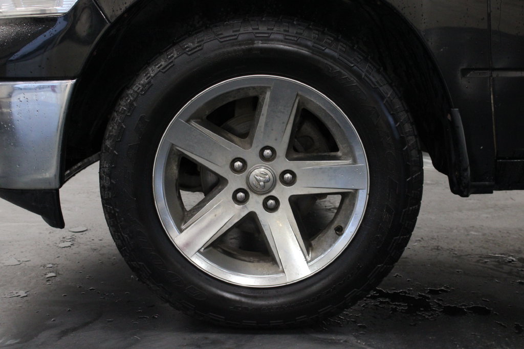 Used 2011 RAM 1500 Big Horn AWD/4WD image 24