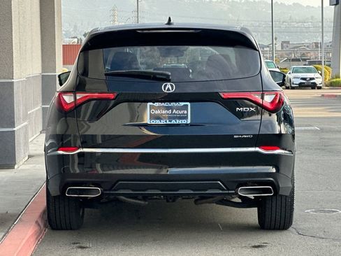 Certified 2024 Acura MDX SH-AWD image 6