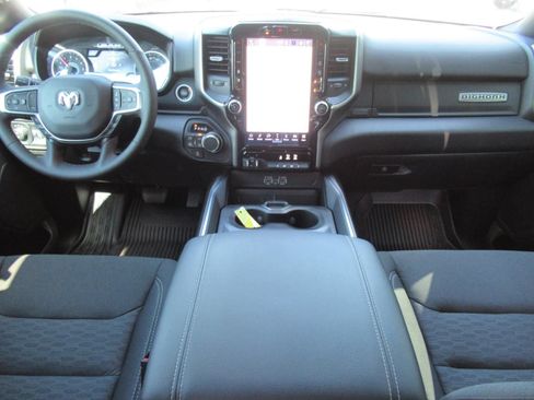 Used 2026 RAM 1500 Big Horn AWD/4WD image 13