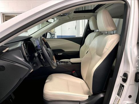 Used 2024 Lexus RX 350 Premium w/ Accessory Package (Z1) AWD/4WD image 10