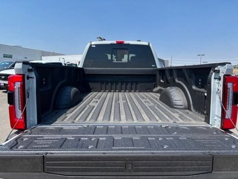 New 2026 Ford F350 Platinum w/ Snow Plow Prep Package AWD/4WD image 17