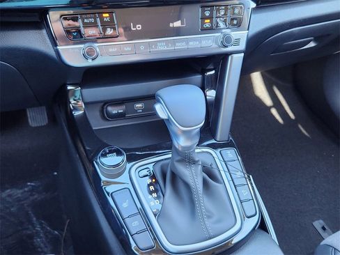 New 2026 Kia Seltos S image 13