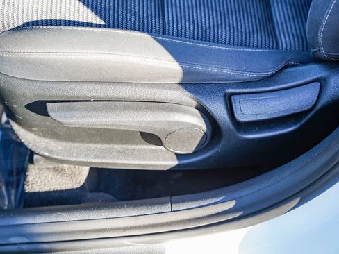 Used 2021 Kia Niro LXS image 20