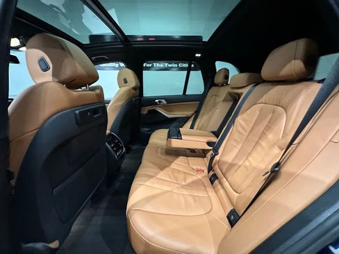 Used 2019 BMW X5 xDrive40i w/ Convenience Package image 26