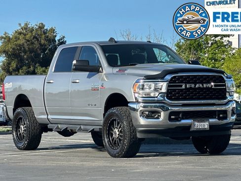 Used 2022 RAM 2500 Big Horn w/ Level C Equiment Group image 1