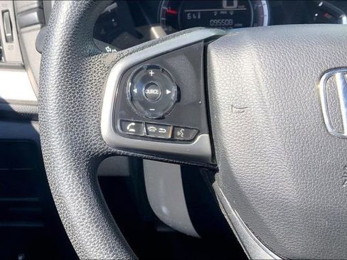 Used 2019 Honda CR-V LX image 18