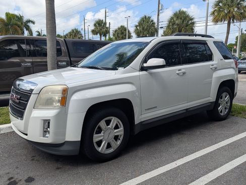 Used 2015 GMC Terrain SLT FWD image 3
