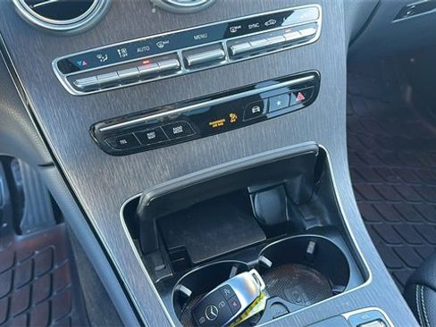 Certified 2022 Mercedes-Benz GLC 300 4MATIC image 25