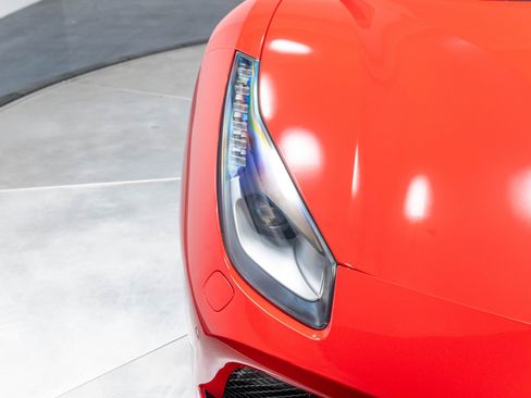 Used 2018 Ferrari 488 Spider RWD image 53