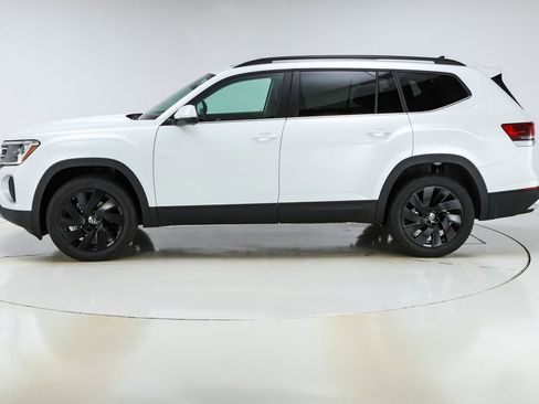 New 2026 Volkswagen Atlas SE image 41